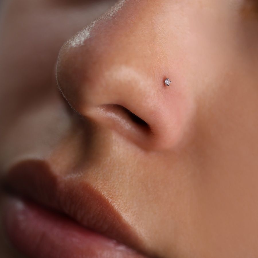 Золотая Серьга для Пирсинга носа White Aura Nose (XS)