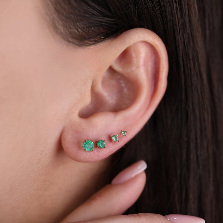 Золота Сережка з Натуральним смарагдом Пірсинг Emerald Aura